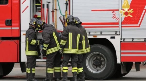 Copiosa fuga de gas metano en Ribera, tres edificios y un colegio evacuados