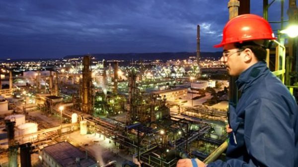 Petróleo, el gigante ruso Lukoil huyendo de Priolo para limitar las sanciones