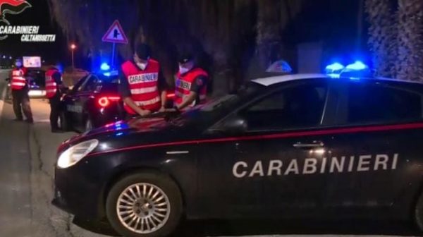 mafia caltanissetta 625x350 - Combat avec coups de couteau à Caltanissetta, un mort et trois blessés