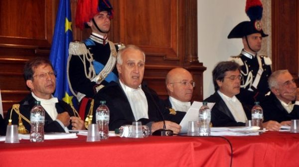 Dettes hors budget, la Cour des comptes colle la Région et l'Ars