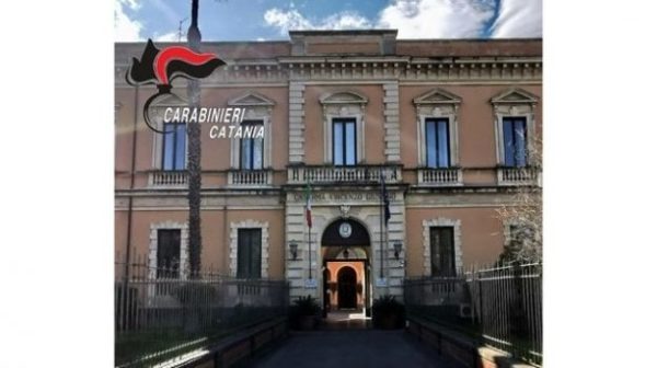 Catania, actos de persecución a su esposa e hijas: arrestado