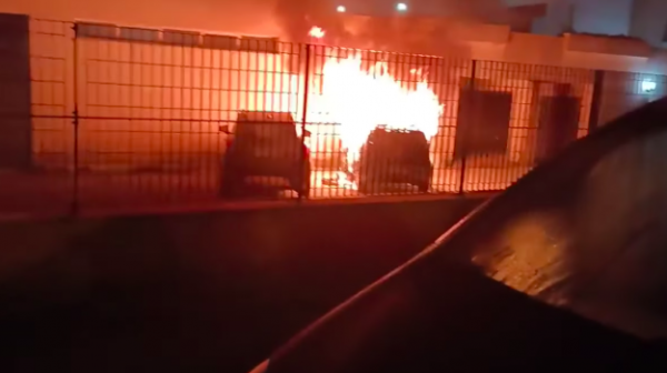 Otro coche en llamas en Marsala, el miedo de los ciudadanos y las pesquisas de los carabinieri