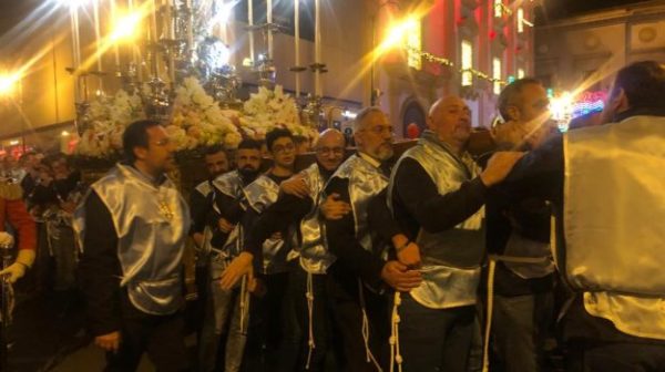 simulacroargento 625x350 - La procesión del simulacro de plata cruza Palermo por la Inmaculada Concepción