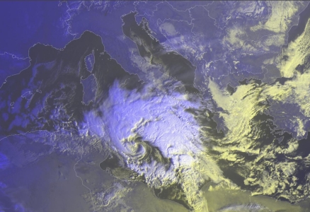 Weather report.  Mediterranean cyclone over Sicily, still severe bad weather, storms, snow and storms.  Photos, videos and forecasts « 3B Meteo