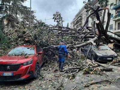inondations et maisons isolées, «situation dramatique» – Corriere.it