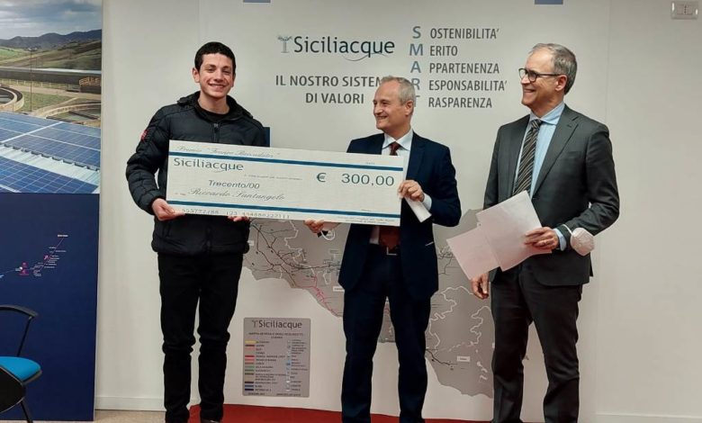 siciliacque, check for 300 euros to six students, sons of