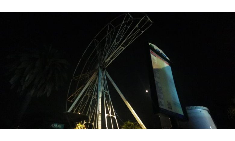 Mondello: Assembly of the Ferris Wheel Begins, Inauguration Tomorrow