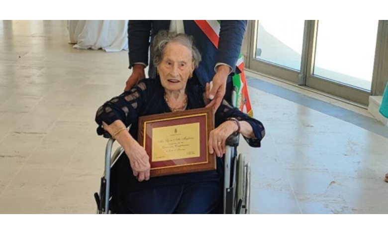 Nonna Lella turns 100: grand celebration in Siracusa