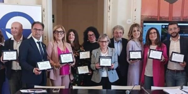 Informazione e comunicazione a Siracusa, assegnato il Premio Penna Maestra