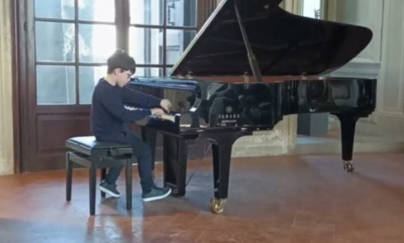 Pianista pluripremiato a soli dieci anni: per l'alcamese Alessandro Piccichè adesso arriva la tournée all'estero