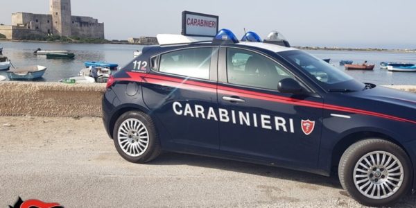 Sparisce da casa in Belgio per tornare nella sua Trapani: minorenne ritrovata dai carabinieri e dallo zio