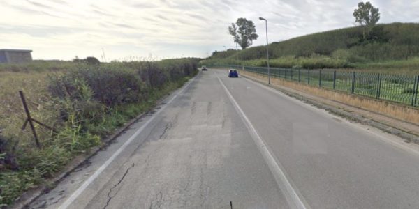 Scontro frontale fra una moto e una motoape a Gela, tre feriti