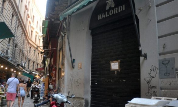 Palermo, raffica di controlli alla Vucciria: chiuso il pub «Balordi»