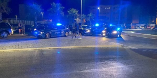 Rissa sul lungomare di Erice, botte e inseguimenti per strada durante la notte