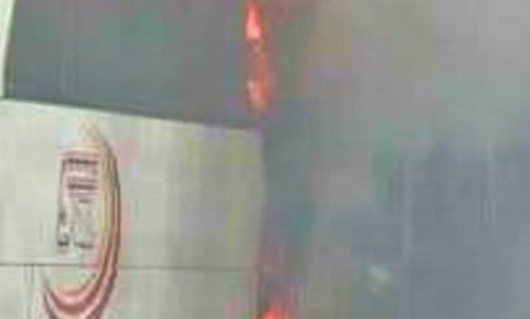 Agrigento, paura in via Crispi: in fiamme autobus carico di passeggeri