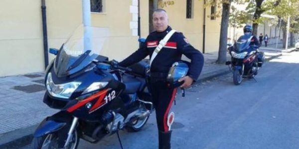 Niscemi in lacrime per il carabiniere morto al motoraduno: "Ciao Capitano"