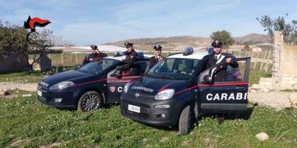 Discarica di rottami a cielo aperto, scattano 17 denunce a Palma di Montechiaro