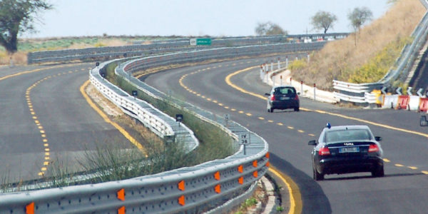 Ancora lavori sulla Siracusa-Gela, chiuso un tratto tra Rosolini e Ispica per 14 giorni