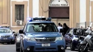 «Gli ho pure comprato una Vespa»: l'elenco dei regali ai poliziotti della mobile di Palermo arrestati