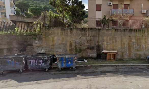 Palermo, in fiamme due baracche abusive a Borgo Nuovo