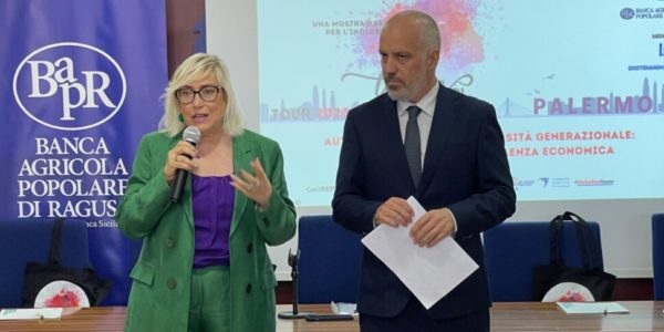 Contro le donne la violenza è anche economica: confronto a Palermo