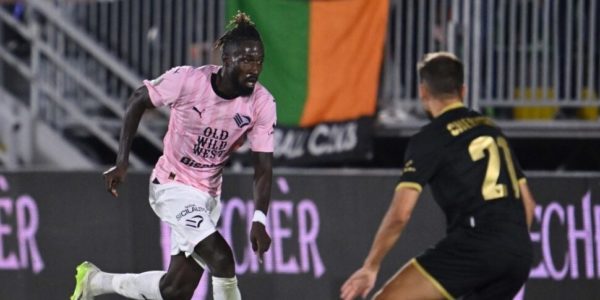 Palermo-Brescia 0-0, la diretta: comincia la partita, subito ammonito Dickmann