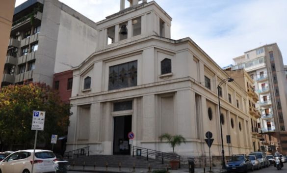 Palermo, rubata la cassetta delle offerte nella chiesa di Sant'Espedito