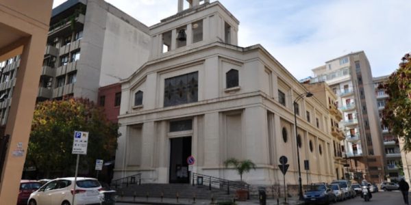 Palermo, rubata la cassetta delle offerte nella chiesa di Sant'Espedito