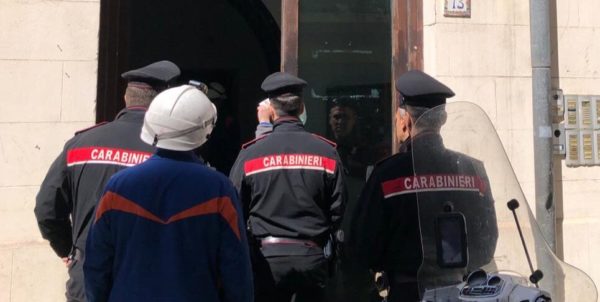 Furti di energia elettrica a Palermo, denunciate 19 persone