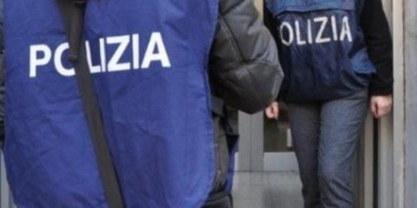 Molotov contro la sede Leonardo di Palermo, arrestato indipendentista: altri due indagati