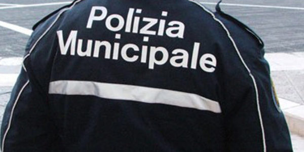 Palermo, controlli nei locali della movida: un pub sequestrato e maxi multe in centro