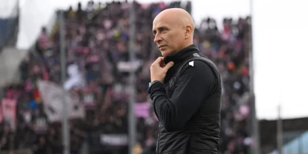 Palermo, andamento lento rispetto ad un anno fa: solo 7 punti in più di quando era neopromosso e più gol subiti