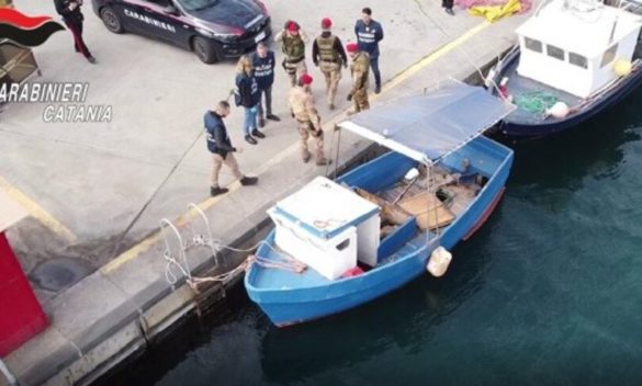 Arrestati i «pirati» di Riposto: rubavano barche, motori e carburanti. VIDEO