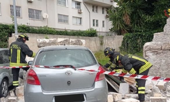 Vento a Palermo, danni in tutta la provincia: oltre 11 interventi dei vigili del fuoco