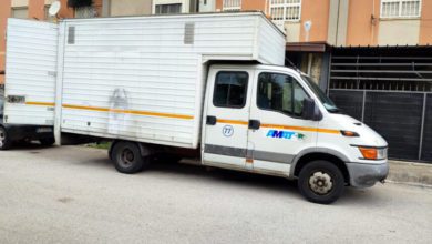 Palermo, due gli operai Amat feriti nel furto del furgone: il mezzo ritrovato subito dopo dalla polizia