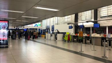 Nove palermitani rubano profumi in aeroporto a Linate, denunciati