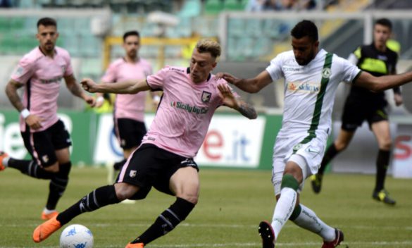 Palermo-Venezia sarà diretta da Giua, con lui due vittorie, tre pareggi e una sconfitta: biglietti esauriti