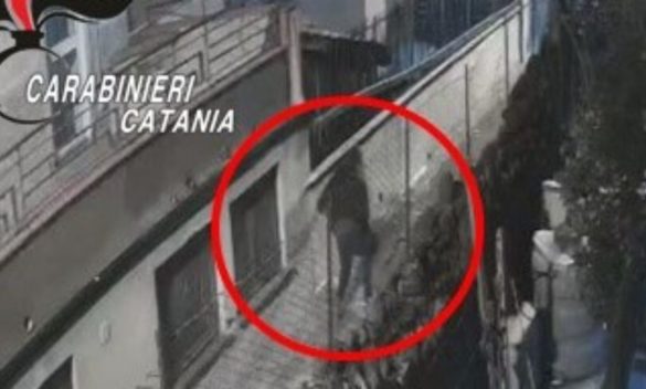 Gravina, il rapinatore dell’anziana era il suo factotum: arrestato dai carabinieri
