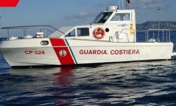Giallo a Palermo: trovato in mare il cadavere di un uomo