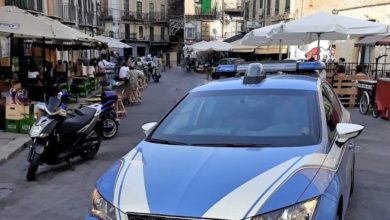 Fermato in piazza Sturzo a Palermo con la droga addosso, un arresto della polizia
