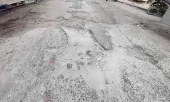 Buche a Palermo, scoppia la protesta a Ballarò: «Strade colabrodo, rischiamo la vita»