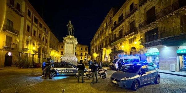 Ragazzi picchiati da una baby gang a Palermo, uno finisce in ospedale