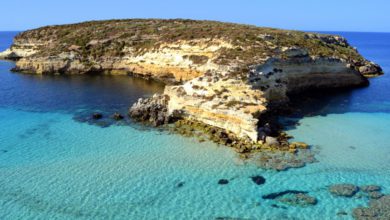Tre spiagge italiane tra le 50 più belle al mondo, c'è pure l'isola dei Conigli a Lampedusa
