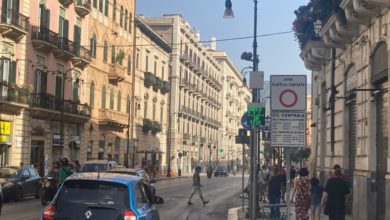 Palermo, scontro tra due moto in via Roma: due feriti in ospedale