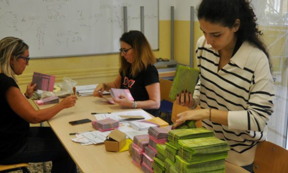 Ballottaggi per il sindaco, a Caltanissetta affluenza al 27,89%: seggi riaperti alle 7