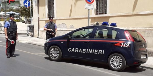 Scoperto mentre ruba attrezzature in un cantiere edile, arrestato un uomo di 37 anni nel Siracusano