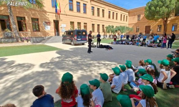 Bagheria, i carabinieri incontrano gli studenti della scuola Bagnera