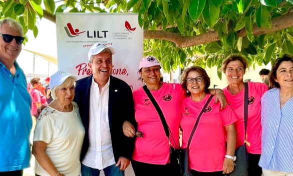 A Palermo si chiude la regata rosa che celebra la vita, il trofeo Dragon Boat alla romana Pink Butterfly