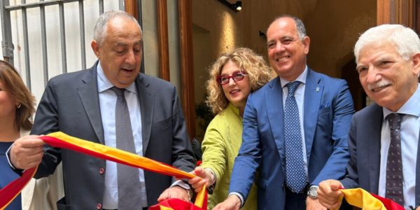 Palermo, inaugurata la galleria espositiva di Palazzo Palagonia: c'è anche una nuova sala stampa