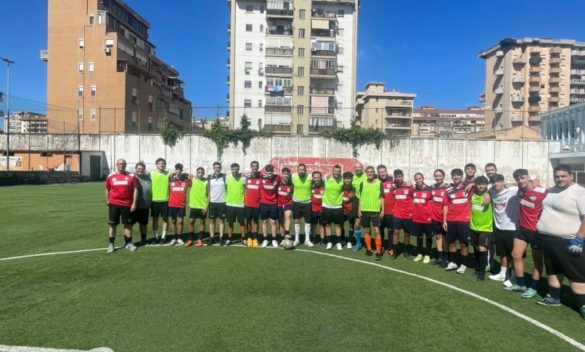 Palermo, la squadra dei ragazzi guariti dal cancro in campo contro medici e infermieri